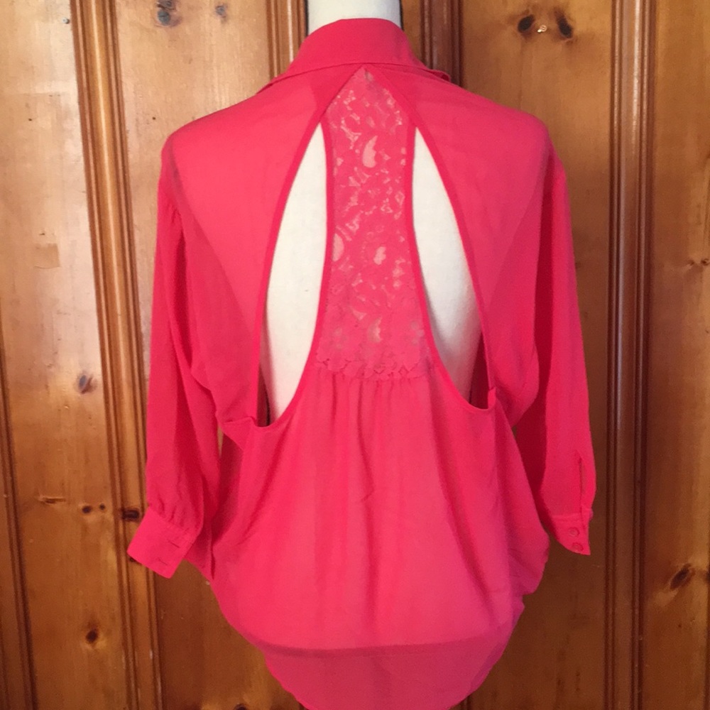 3/4 Sleeve Open back PacSun Top T-shirt XS
